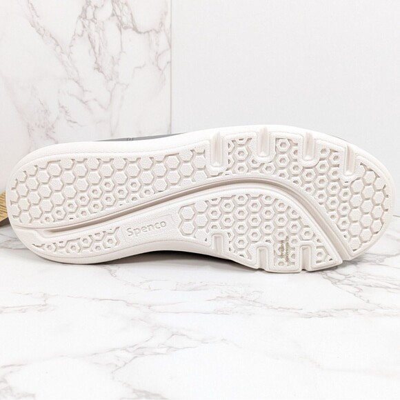 NEW REVITALIGN Women's Paddock Ankle Boot Grey Camo 6 WIDE Spenco - Picture 8 of 8